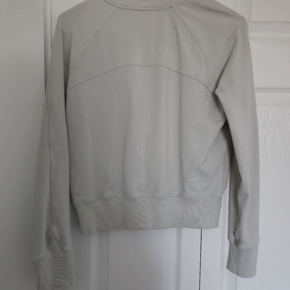 Lululemon Ready to Roll Crew - Picture 3 of 5